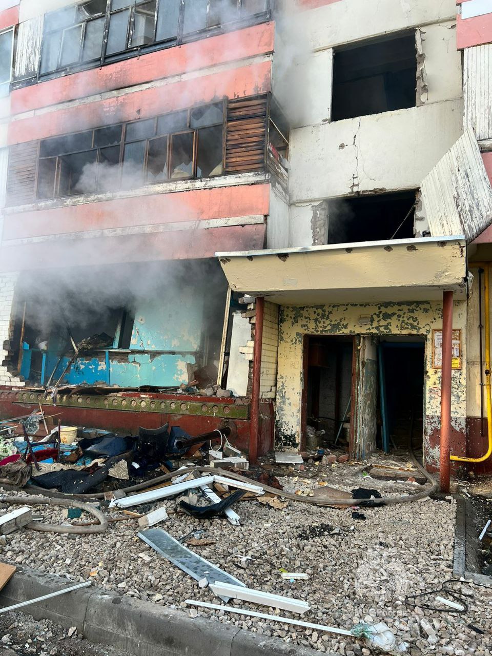 Минздрав РТ сообщило о состоянии пострадавших во время взрыва в Нижнекамске